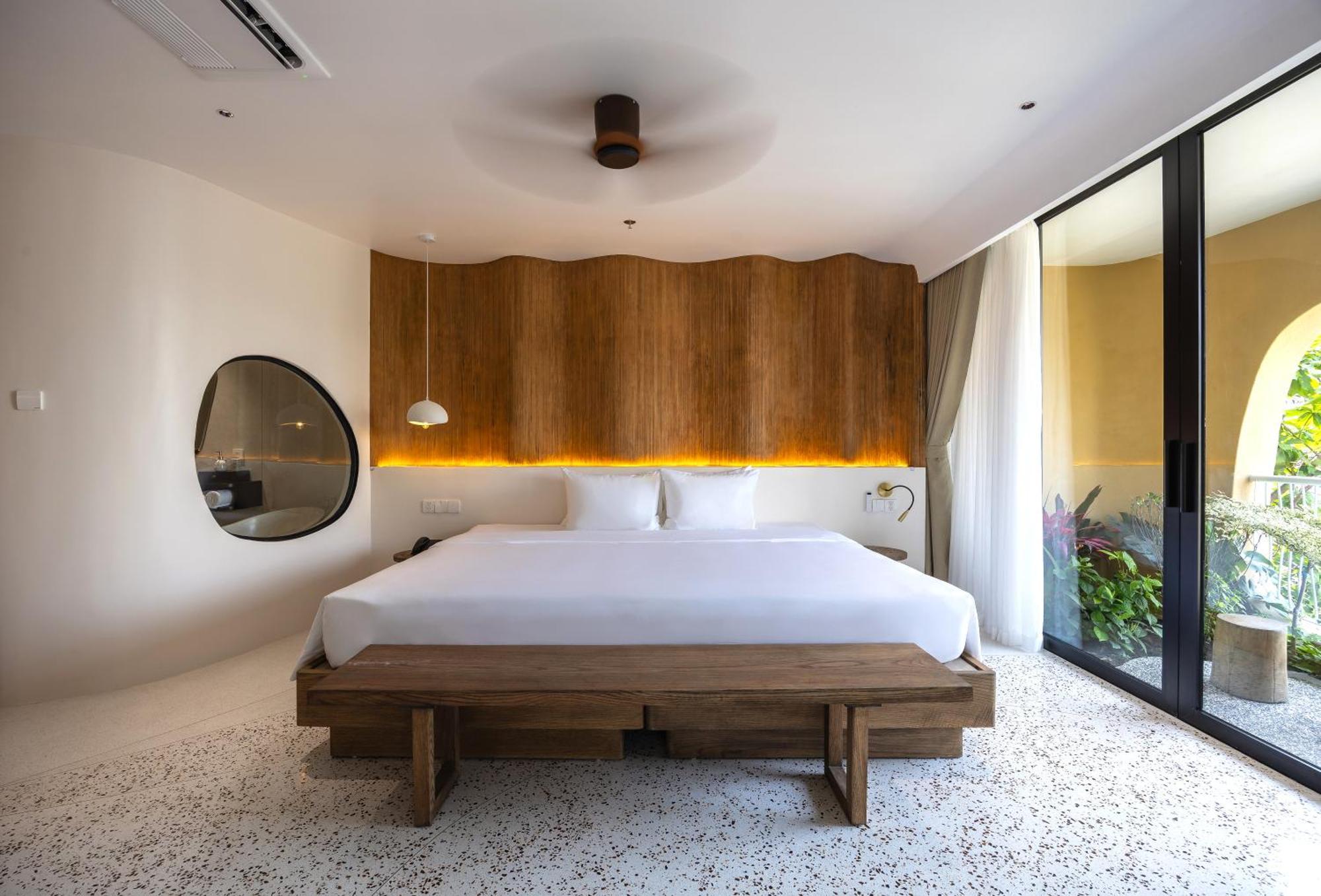 Saha Casa Boutique Hotel 5*